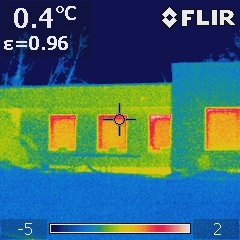 P��zemn� d�m s vyhodnocen�m a ti�t�nou zpr�vou